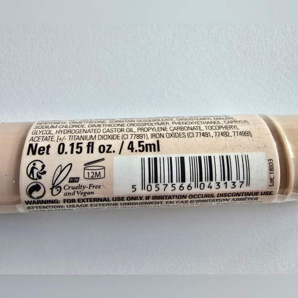 Revolution C0.5 Fast Base Liquid Concealer Stick 0.15 fl oz NEW - Picture 3 of 3